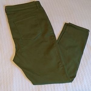 Old Navy Rockstar Jeans